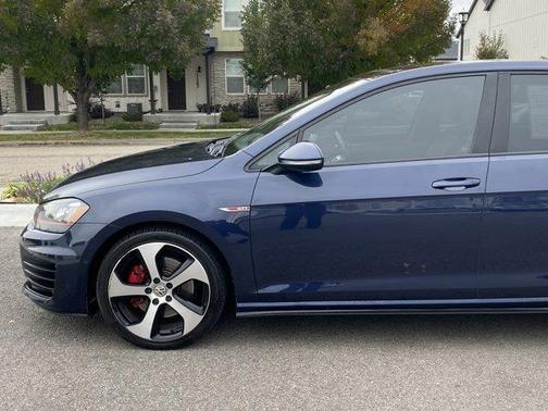 2016 Volkswagen Golf GTI SE