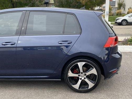 2016 Volkswagen Golf GTI SE