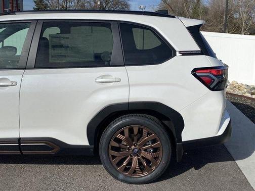 Crystal White Pearl 2026 Subaru Forester Sport