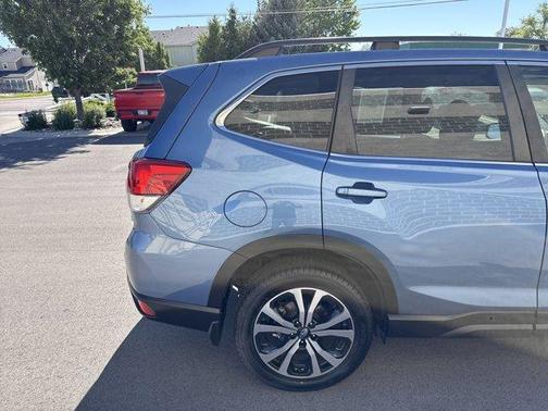 Horizon Blue Pearl 2020 Subaru Forester Limited