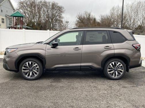 2025 Subaru Forester Hybrid Touring