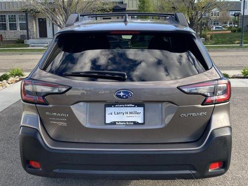 Brilliant Bronze Metallic 2024 Subaru Outback Premium