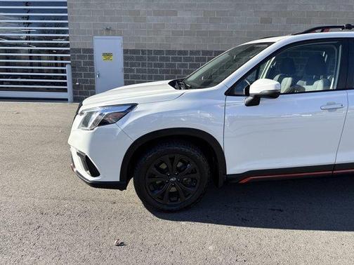 2022 Subaru Forester 2.5i Sport