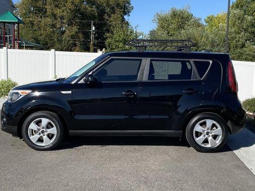 2017 Kia Soul Base