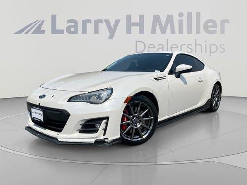 Crystal White Pearl 2017 Subaru BRZ Limited