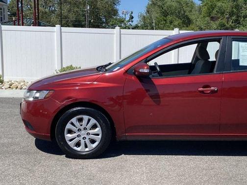 Spicy Red Metallic 2010 Kia Forte EX