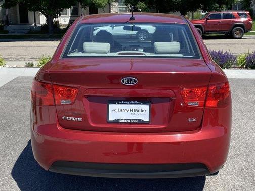 Spicy Red Metallic 2010 Kia Forte EX