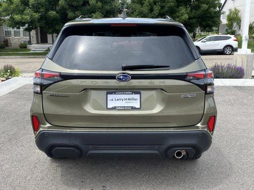 Autumn Green Metallic 2026 Subaru Forester Touring