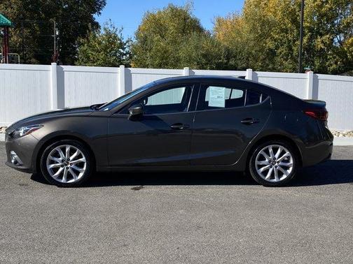 2015 Mazda Mazda3 s Grand Touring
