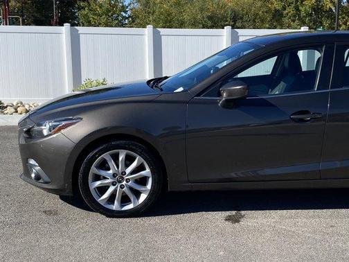 2015 Mazda Mazda3 s Grand Touring