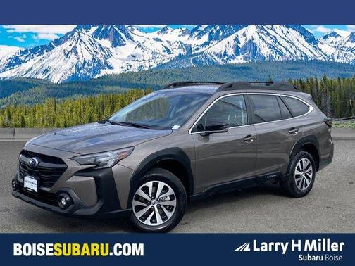 Brilliant Bronze Metallic 2023 Subaru Outback Premium