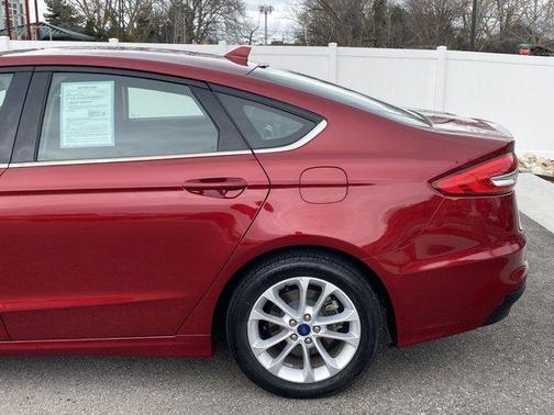 2019 Ford Fusion Hybrid SE