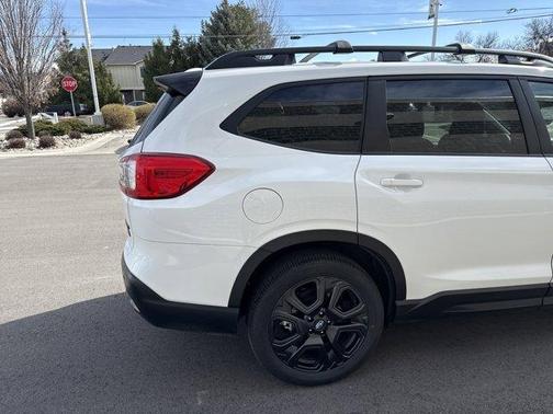 2025 Subaru Ascent Onyx Edition Touring