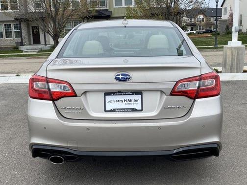 2018 Subaru Legacy 