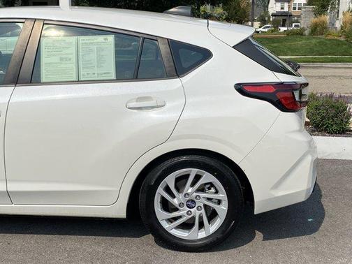 2024 Subaru Impreza Base
