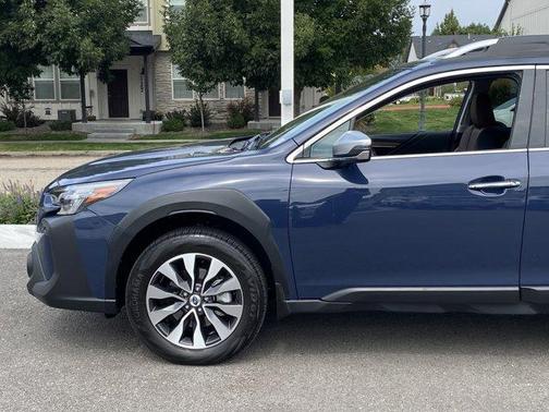 2025 Subaru Outback Touring XT