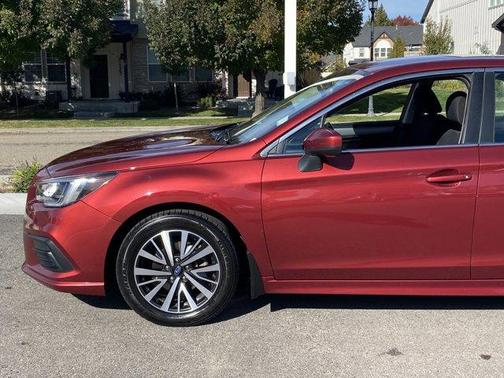 2019 Subaru Legacy 2.5i Premium