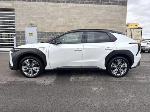 2023 Subaru Solterra Touring