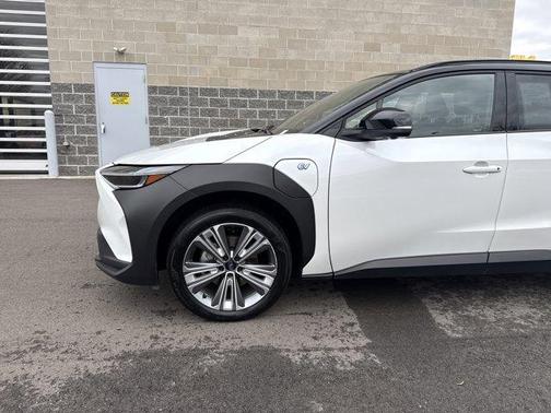 2023 Subaru Solterra Touring