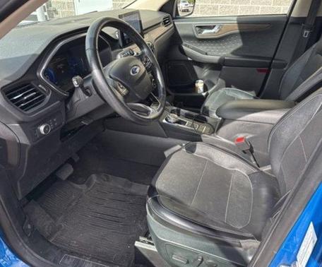 Blue Metallic 2020 Ford Escape Titanium