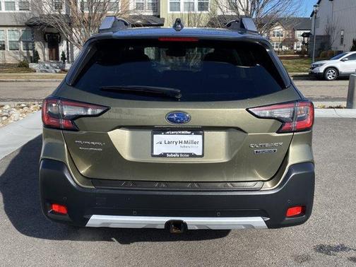 2024 Subaru Outback Touring