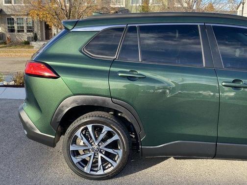 2022 Toyota Corolla Cross XLE