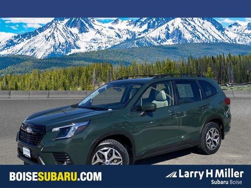 2022 Subaru Forester Premium