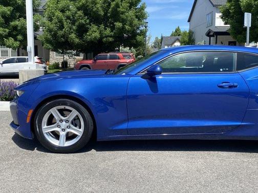 Riverside Blue Metallic 2021 Chevrolet Camaro 1LT