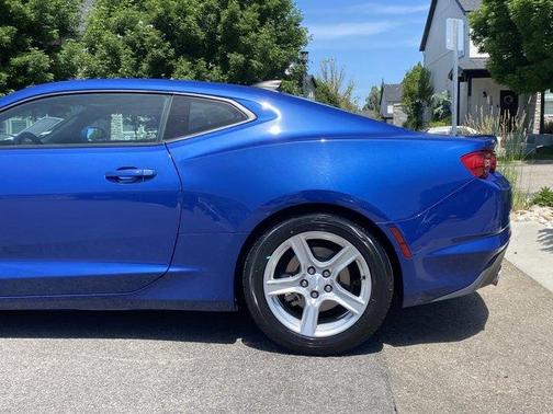 Riverside Blue Metallic 2021 Chevrolet Camaro 1LT