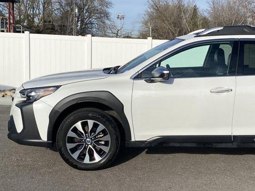 2024 Subaru Outback Touring XT