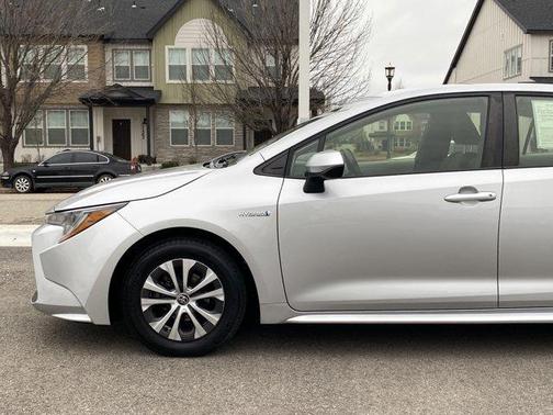2021 Toyota Corolla Hybrid LE