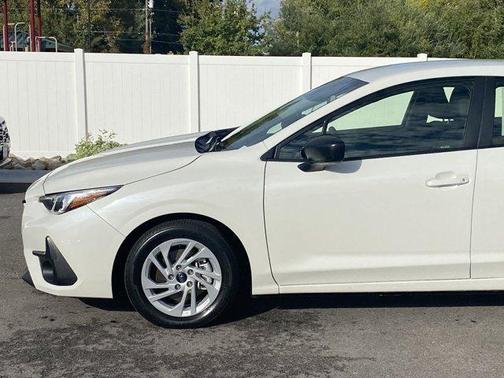 2024 Subaru Impreza Base