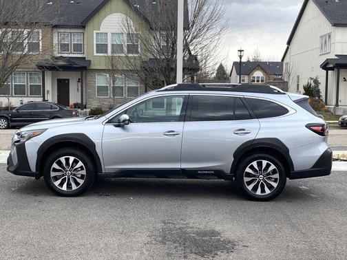 2025 Subaru Outback Touring