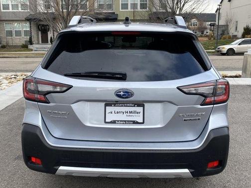 2025 Subaru Outback Touring