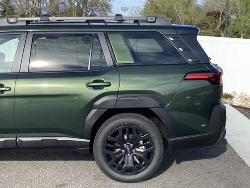 Deep Emerald Green 2026 Subaru Outback Limited XT