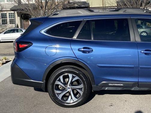 2022 Subaru Outback Limited XT