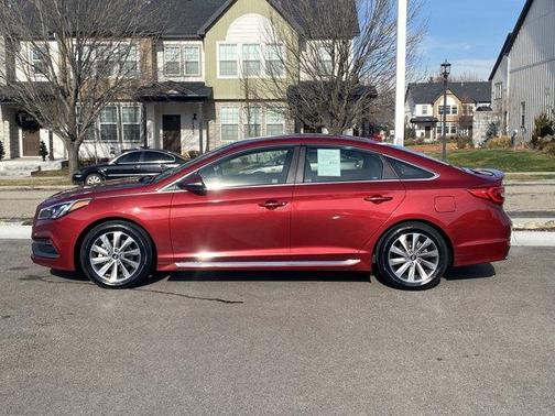 2015 Hyundai SONATA Sport