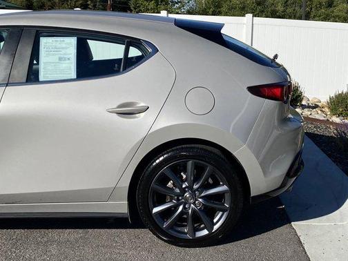 2024 Mazda Mazda3 FWD w/Preferred Package