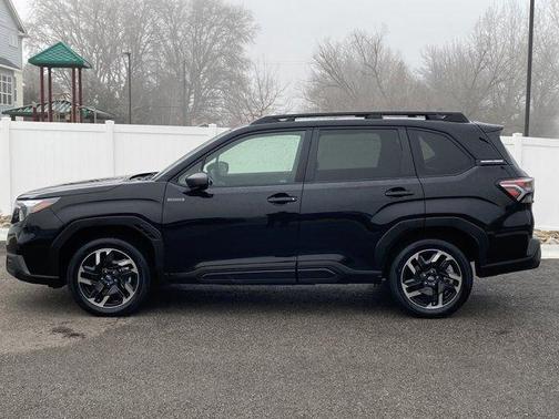 2025 Subaru Forester Hybrid 