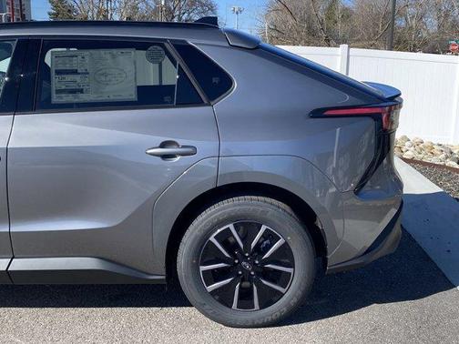 Carbon 2026 Subaru Solterra Premium