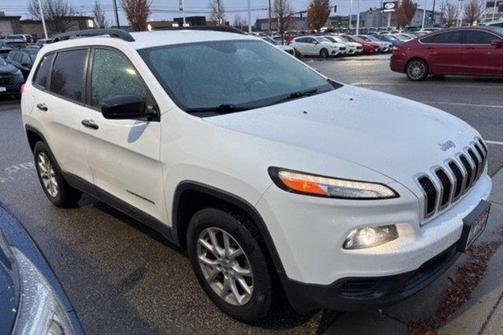 2017 Jeep Cherokee Sport