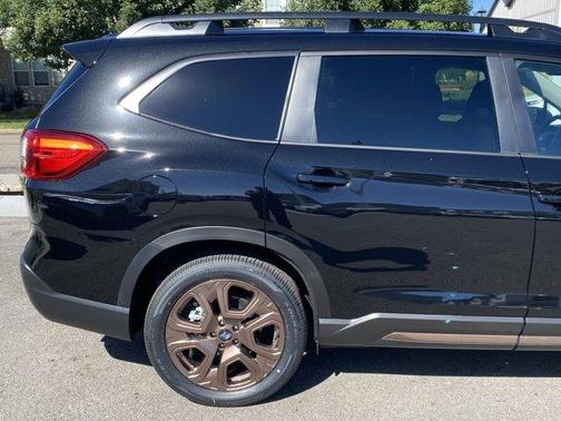 2025 Subaru Ascent Limited Bronze Edition