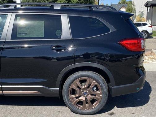 2025 Subaru Ascent Limited Bronze Edition