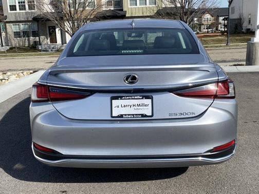 2023 Lexus ES 300h ES 300h