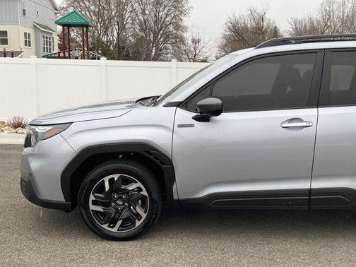 2025 Subaru Forester Hybrid 