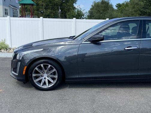 2016 Cadillac CTS 2.0L Turbo Luxury