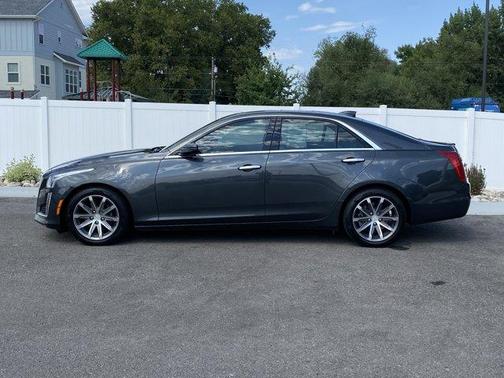 2016 Cadillac CTS 2.0L Turbo Luxury