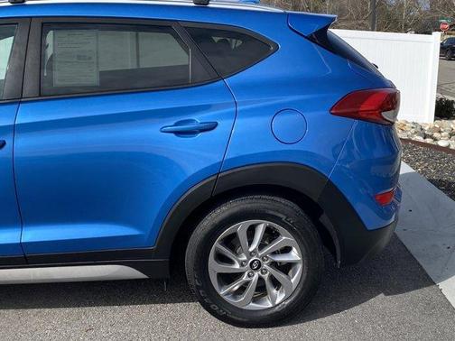 2017 Hyundai TUCSON SE Plus