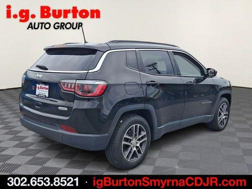 Diamond Black 2018 Jeep Compass Altitude