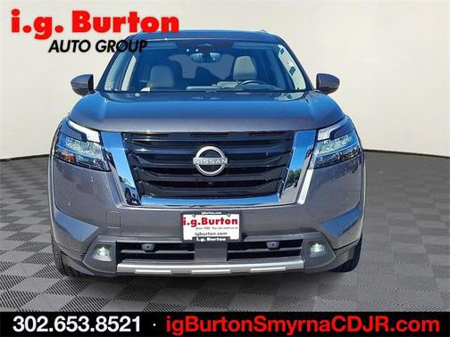 2022 Nissan Pathfinder Platinum 4WD
